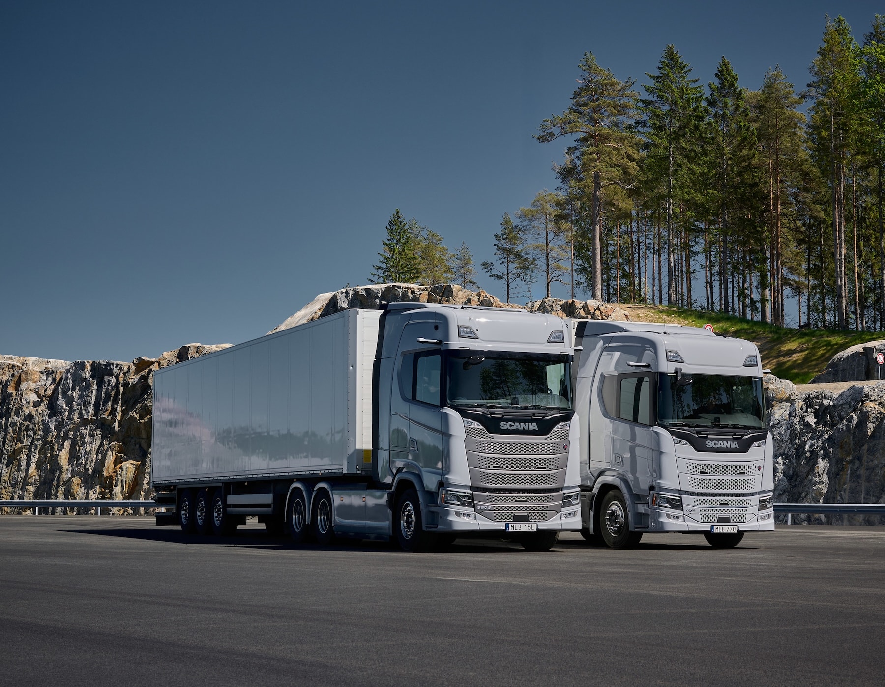 KIVANCIA professional logistics team